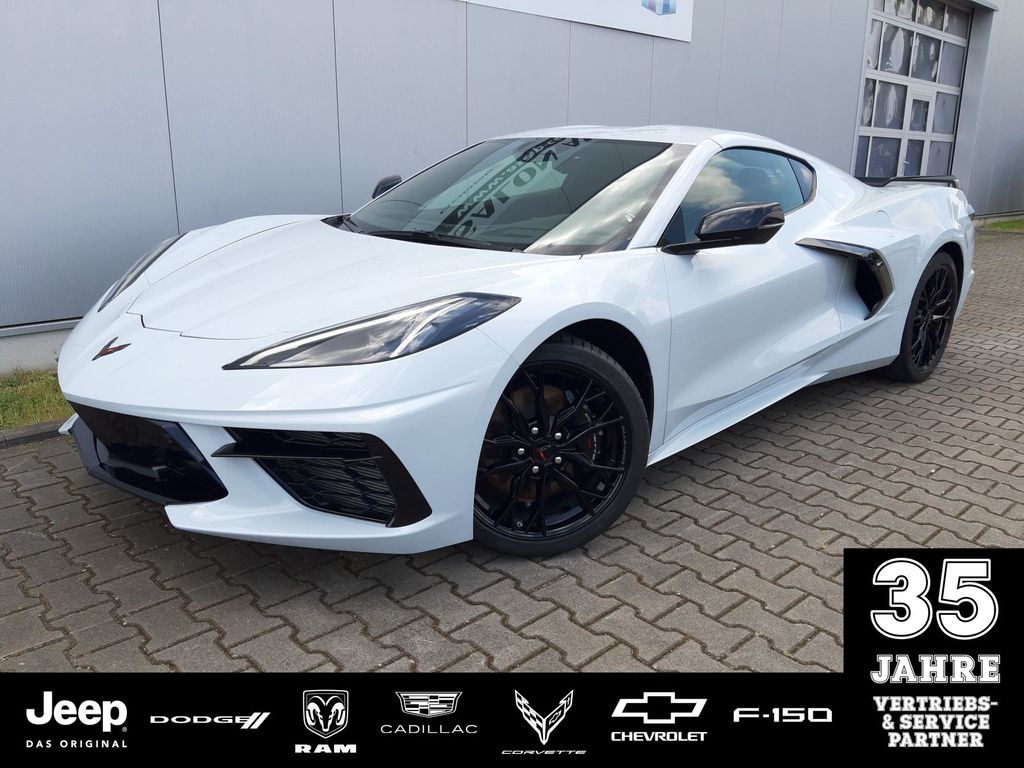 Corvette C8 2025