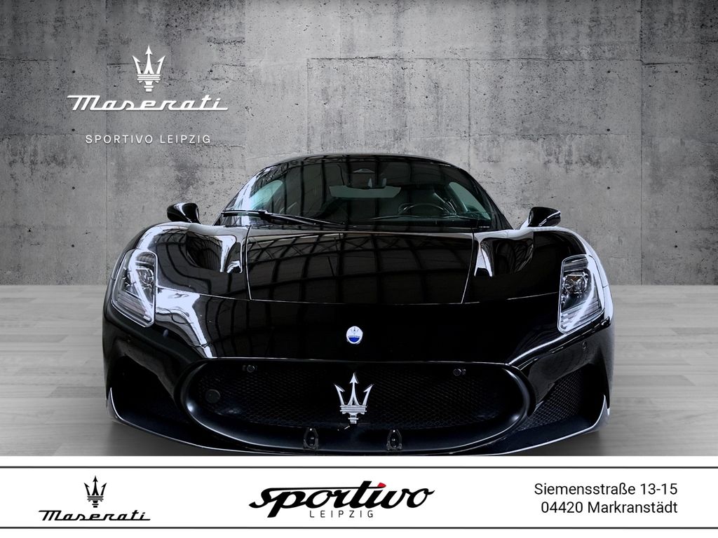 Maserati MC20 2023
