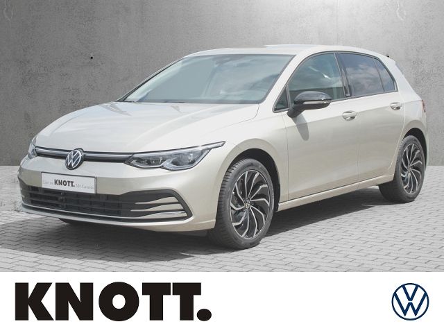 Volkswagen Golf 2024