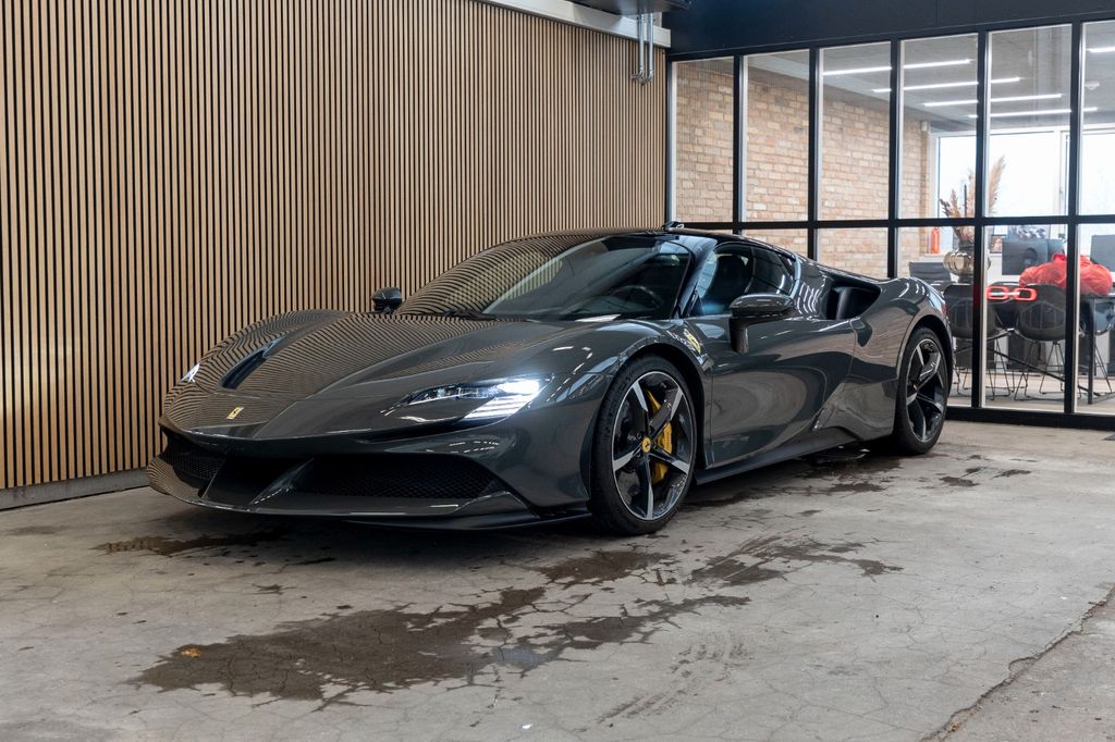 Ferrari SF90 2022