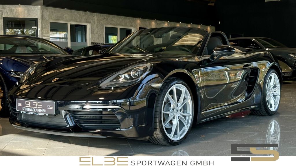 Porsche Boxster 2023
