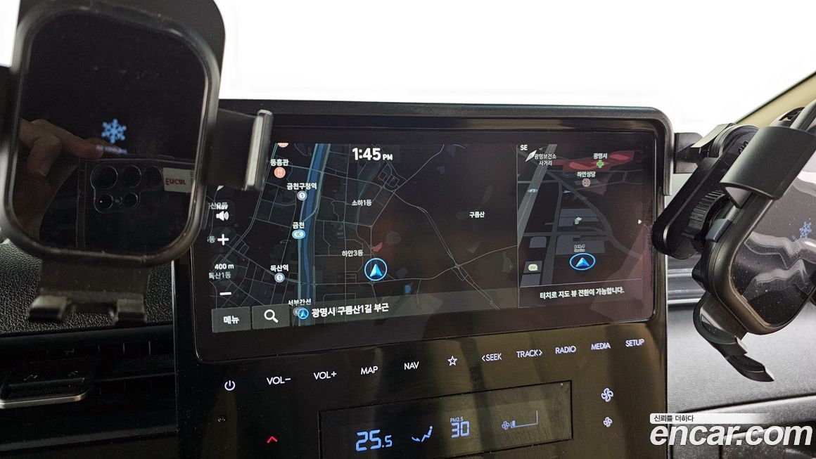 Hyundai Staria 2025