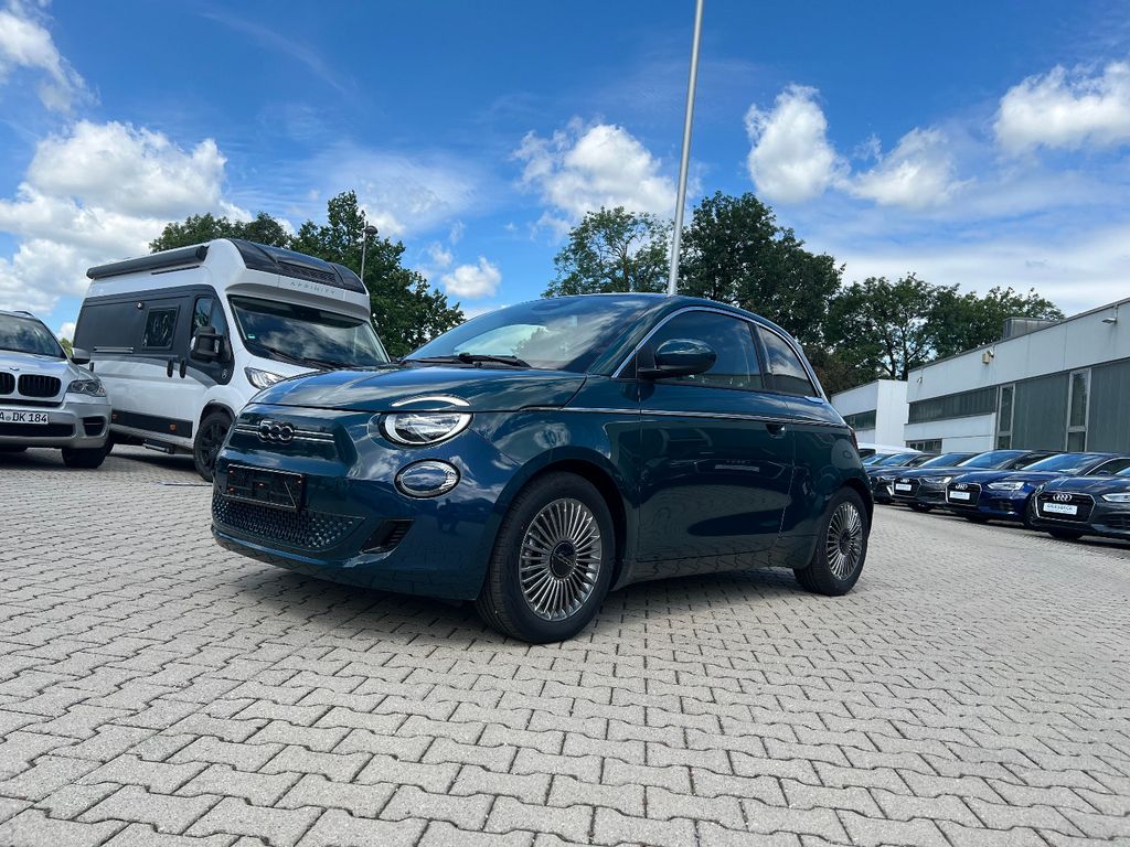 Fiat 500 2024