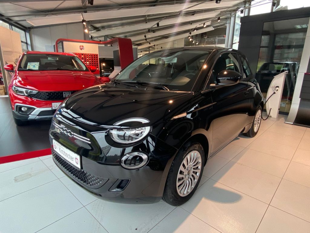 Fiat 500 2023