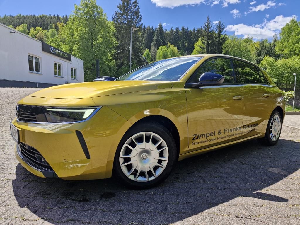 Opel Astra 2023