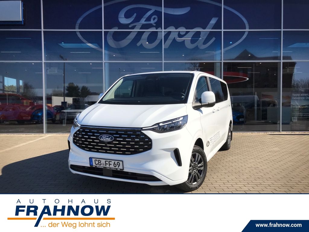 Ford Tourneo Custom 2025