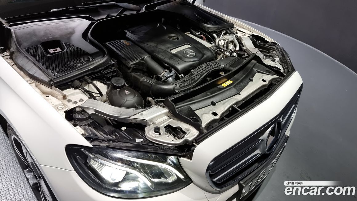 Mercedes-Benz E-Class 2019