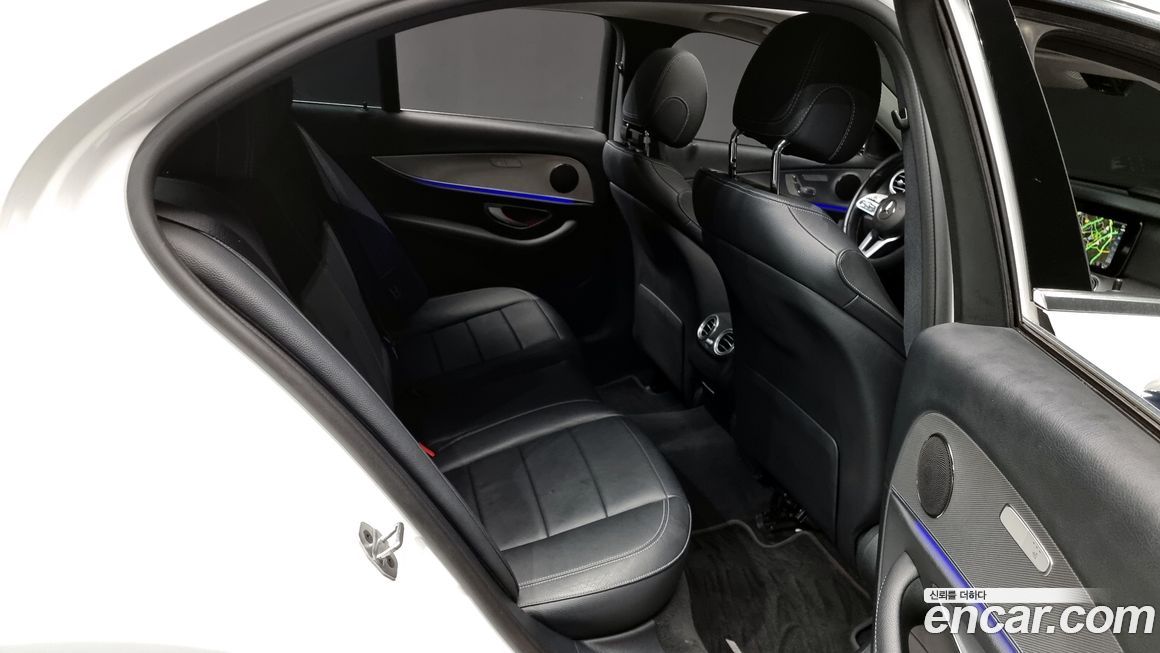 Mercedes-Benz E-Class 2019