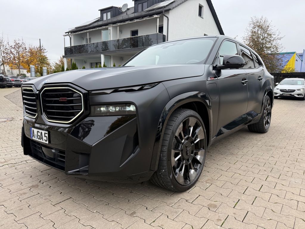 BMW XM 2024
