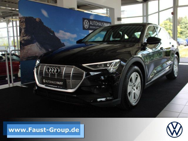 Audi e-tron 2022