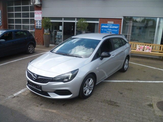 Opel Astra 2021