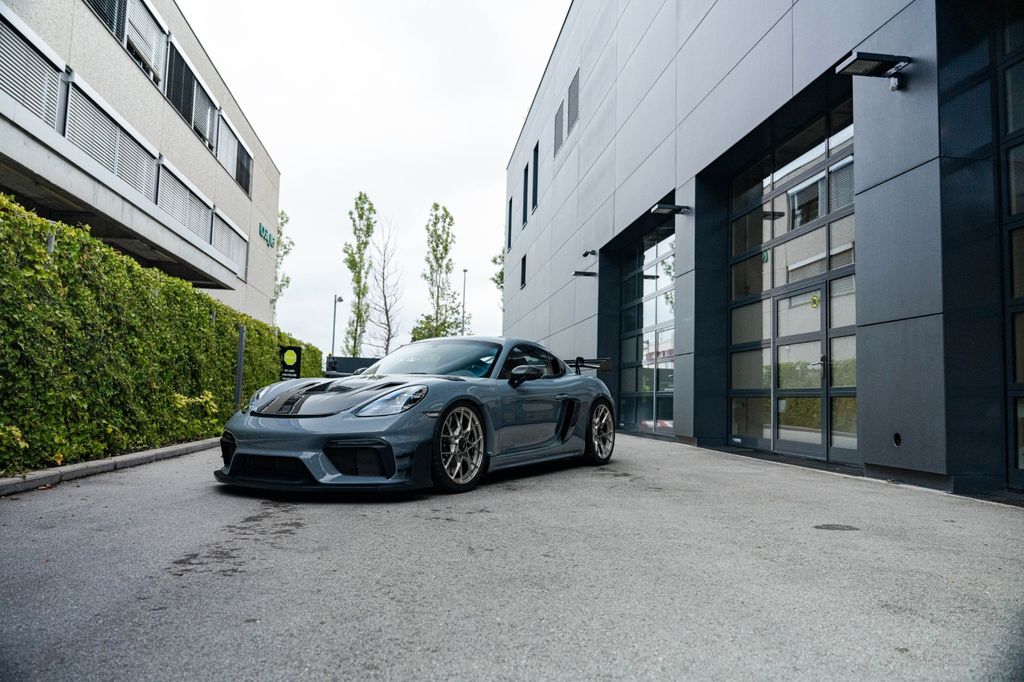 Porsche Cayman