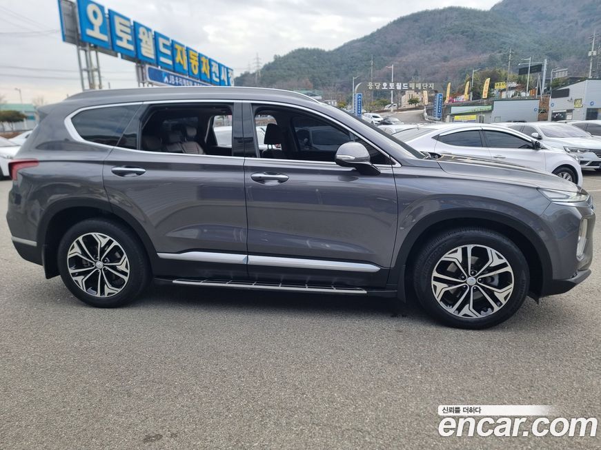 Hyundai Santafe 2020