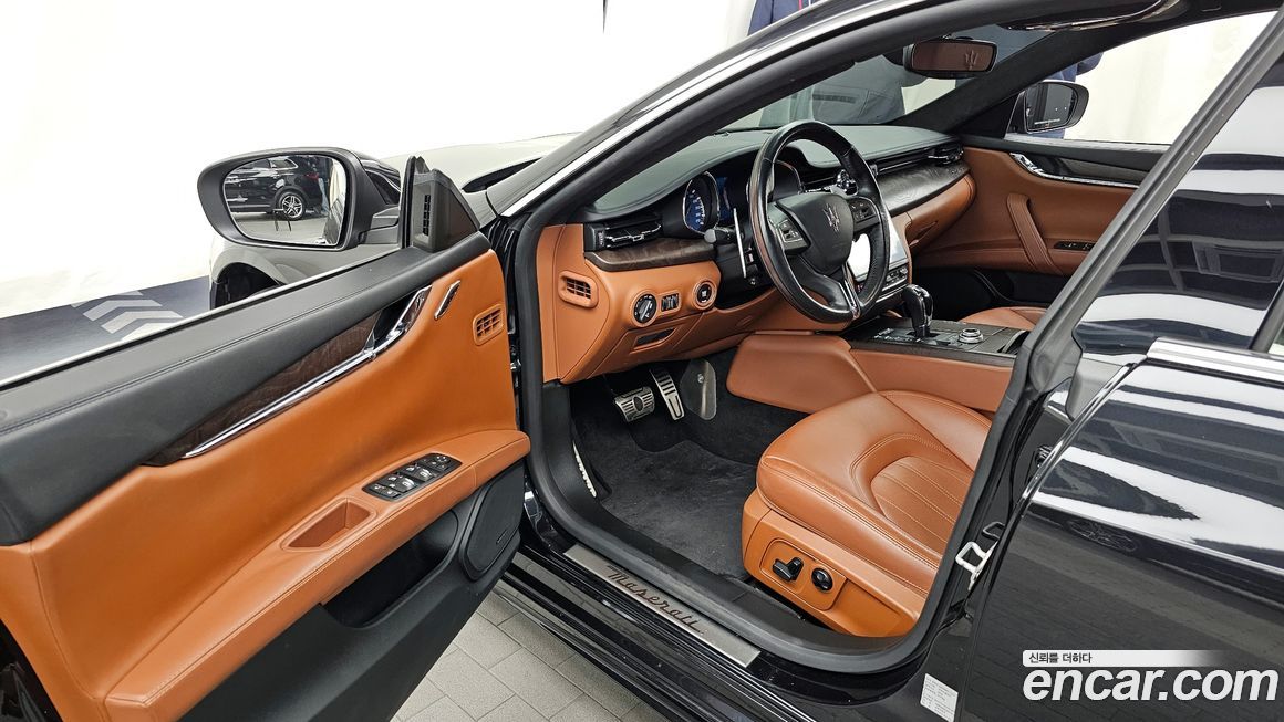 Maserati Quattroporte 2017