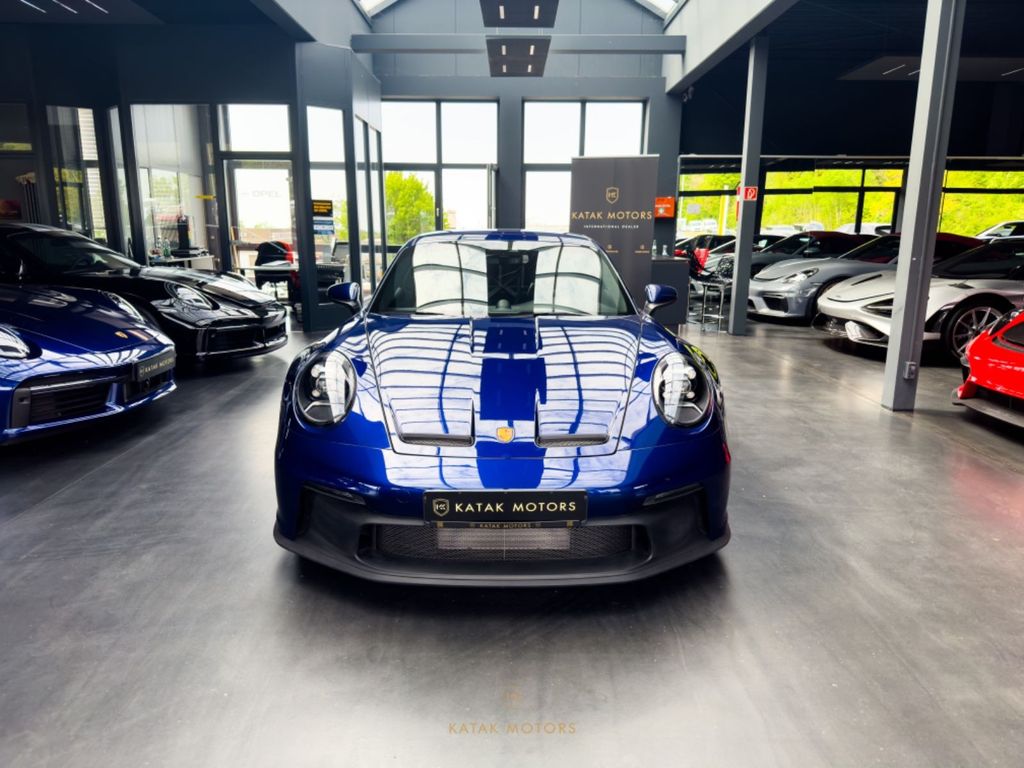 Porsche 992 2024