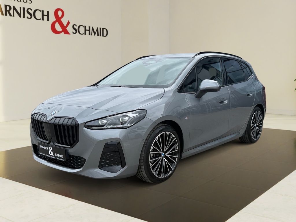 BMW 220 2024