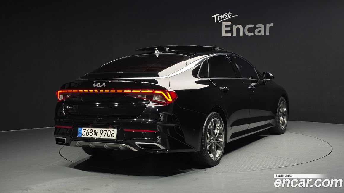 Kia K5 2023