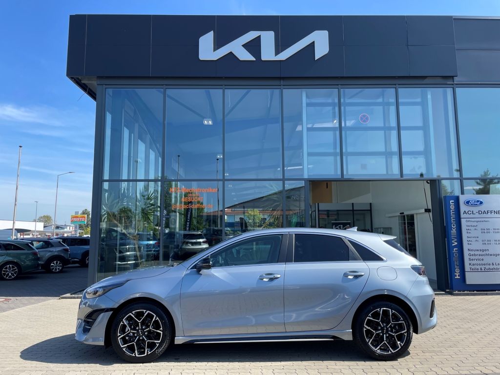 Kia cee'd / Ceed 2025