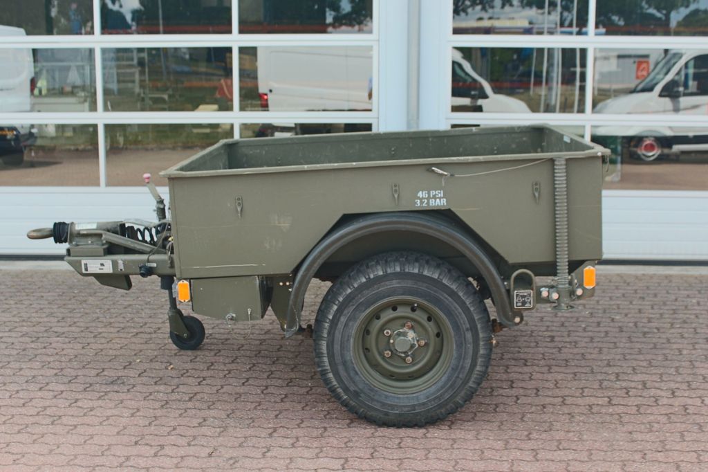 Land Rover Defender 2005