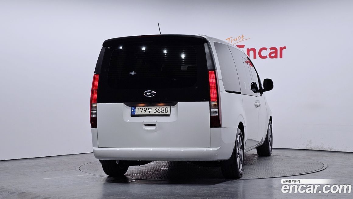 Hyundai Staria 2024