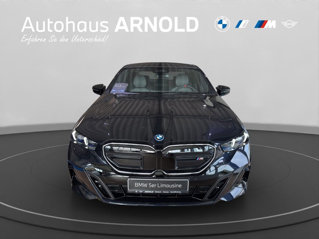 BMW i5 2025