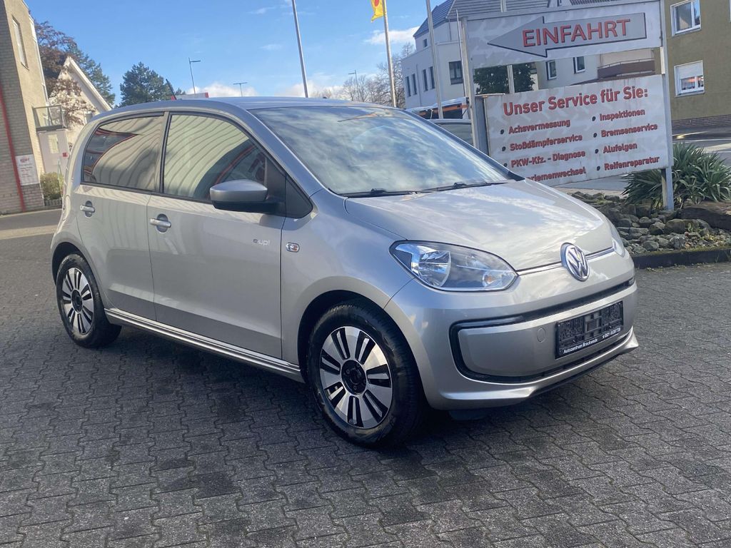 Volkswagen up! 2014