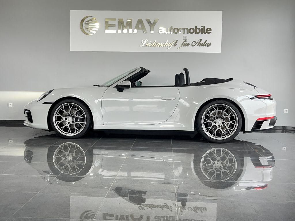 Porsche 992 2023