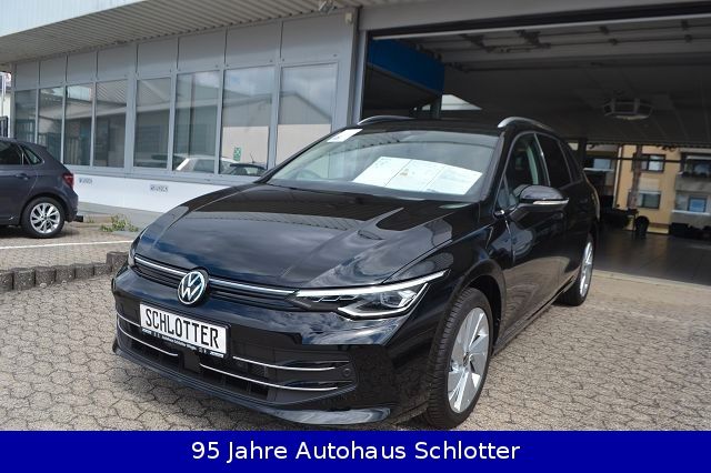 Volkswagen Golf 2024