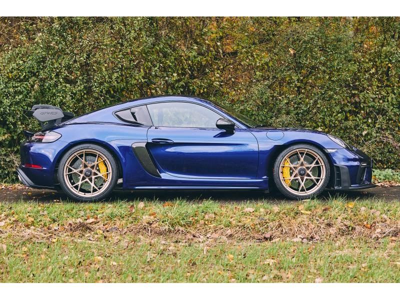 Porsche Cayman 2023