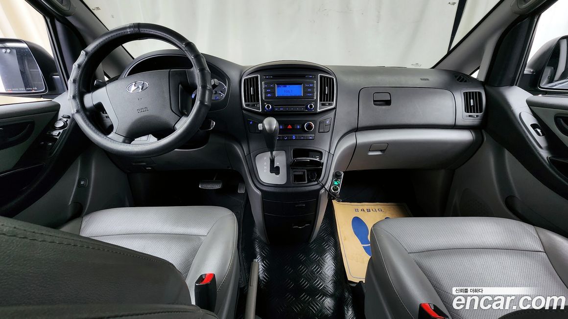 Hyundai Starex 2018