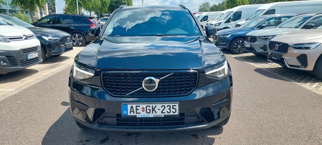 Volvo XC40 2023