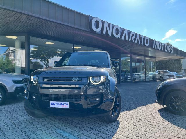 Land Rover Defender 2024