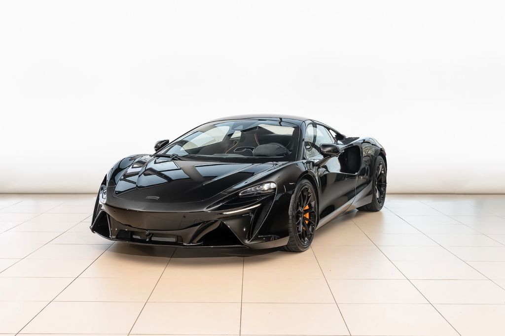 McLaren Artura 2025