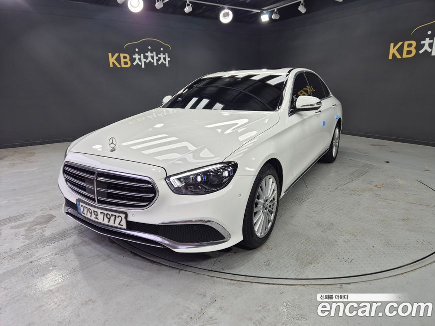 Mercedes-Benz E-Class 2021