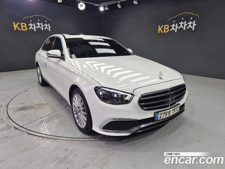 Mercedes-Benz E-Class 2021