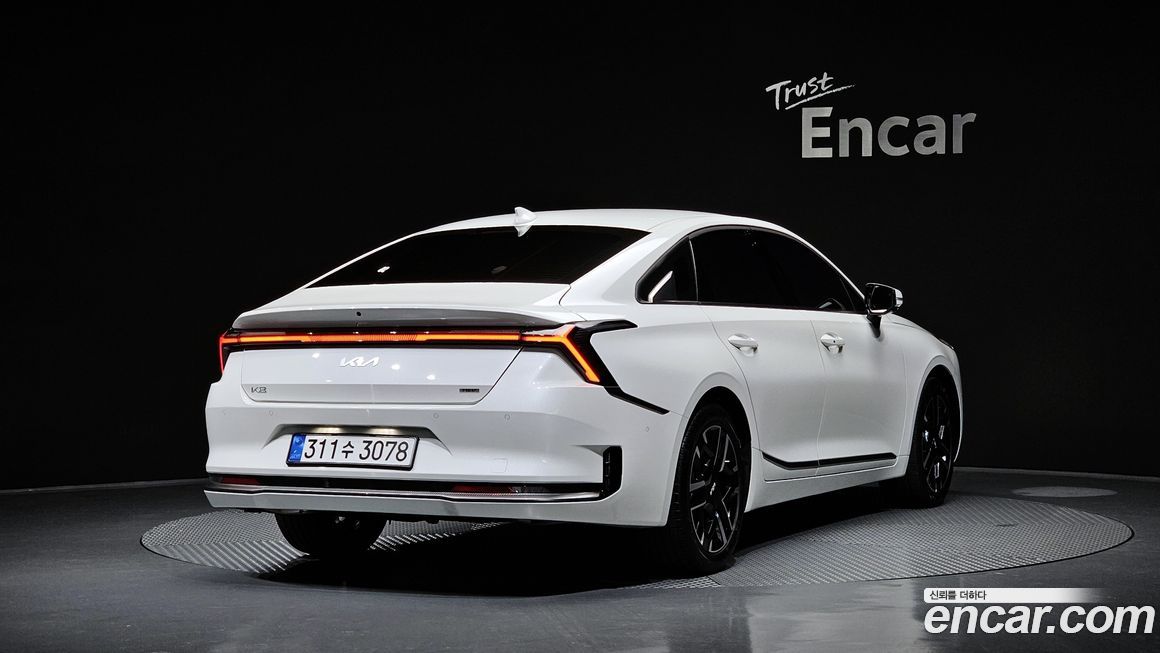 Kia K8 2025