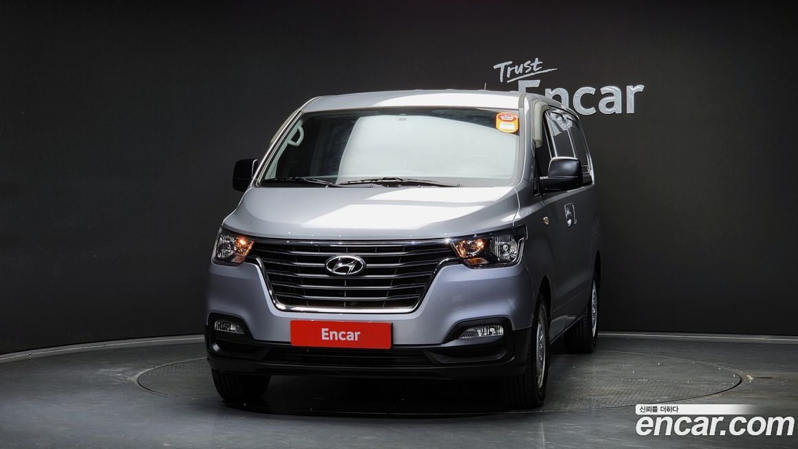 Hyundai Starex 2019