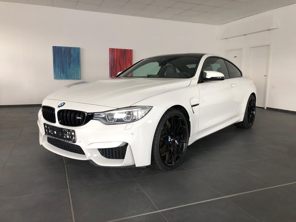 BMW M4 2016