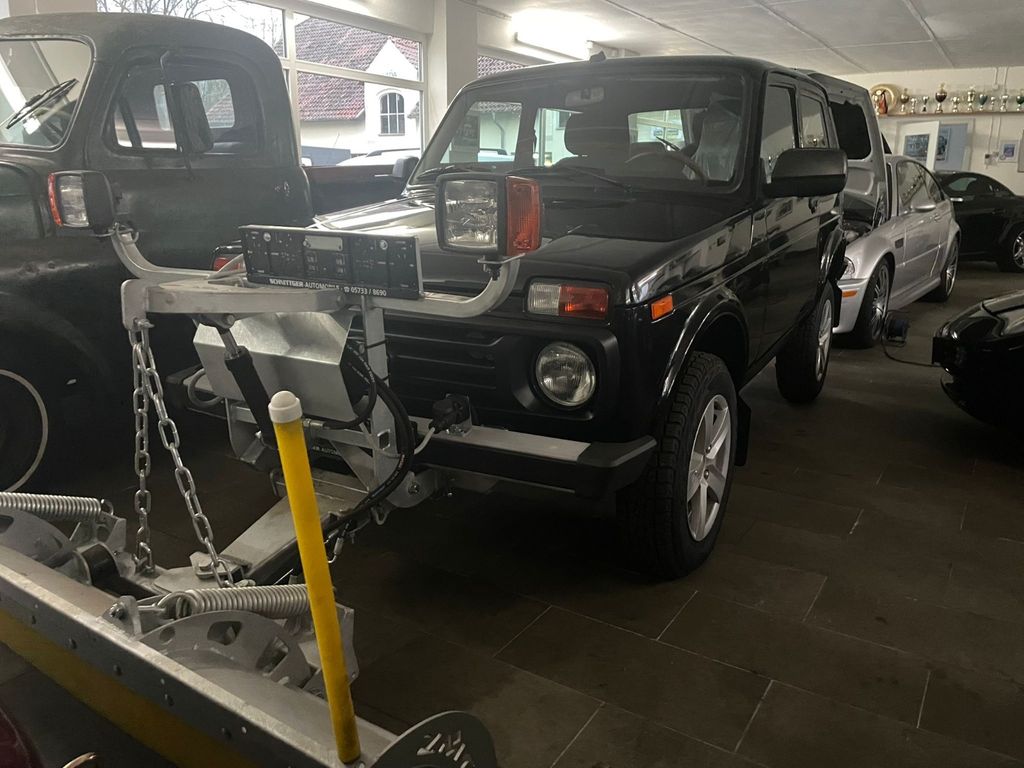 Lada Niva 2022