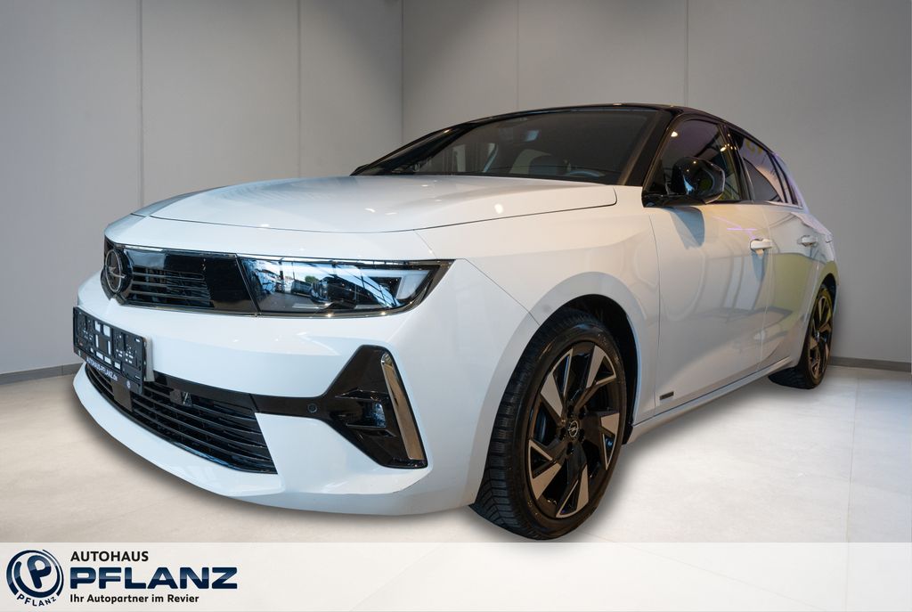 Opel Astra 2022