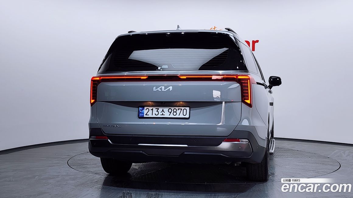 Kia Canival 2024