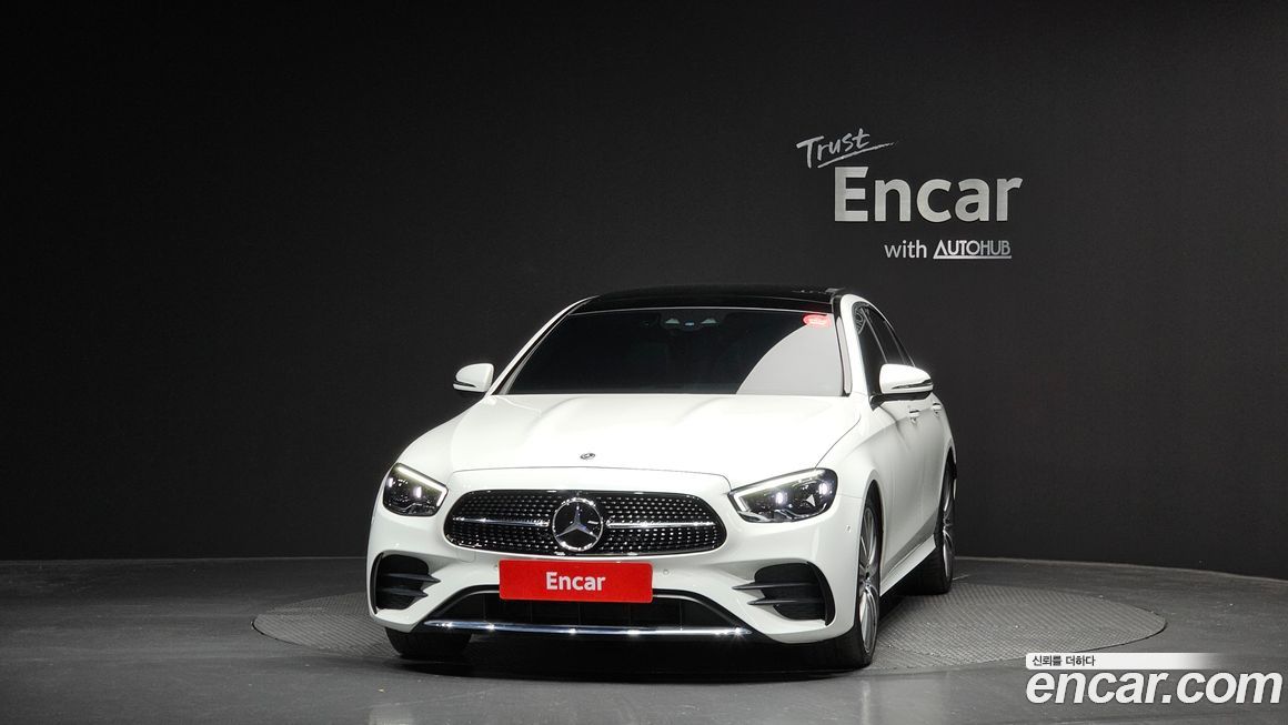 Mercedes-Benz E-Class 2021