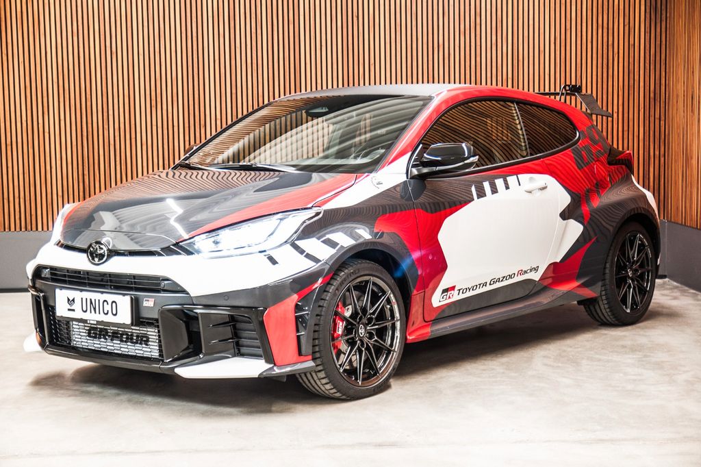 Toyota Yaris 2024