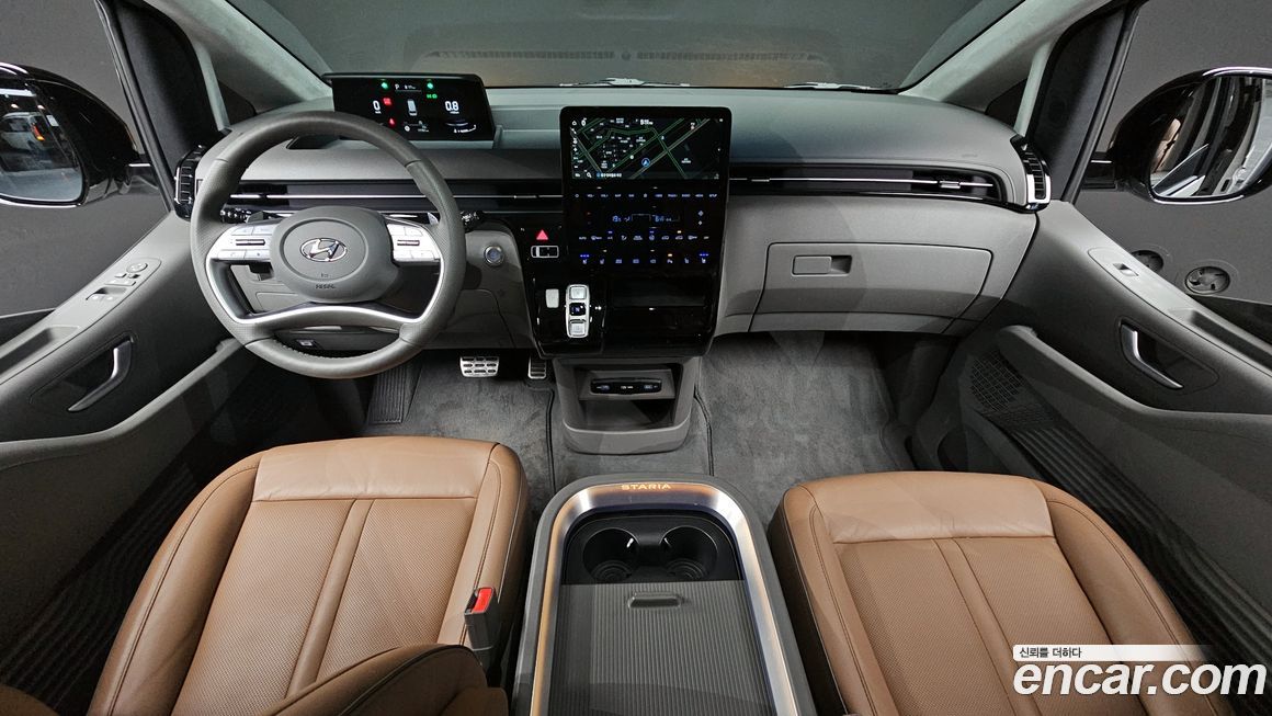 Hyundai Staria 2024