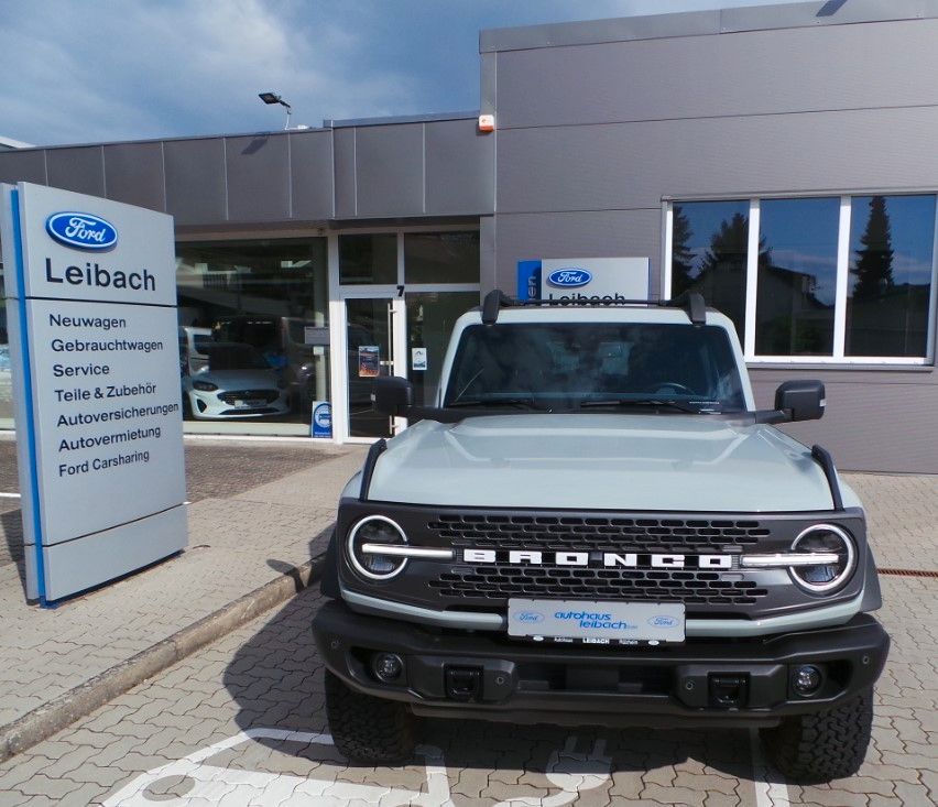 Ford Bronco 2023