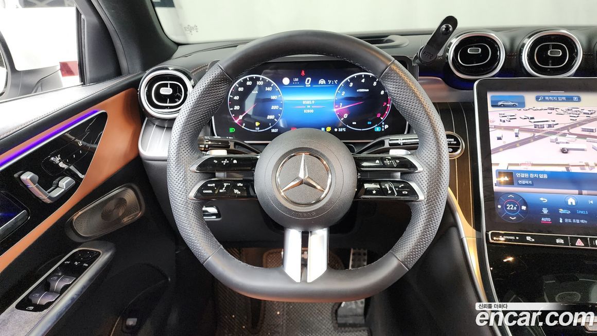 Mercedes-Benz GLC-Class 2024