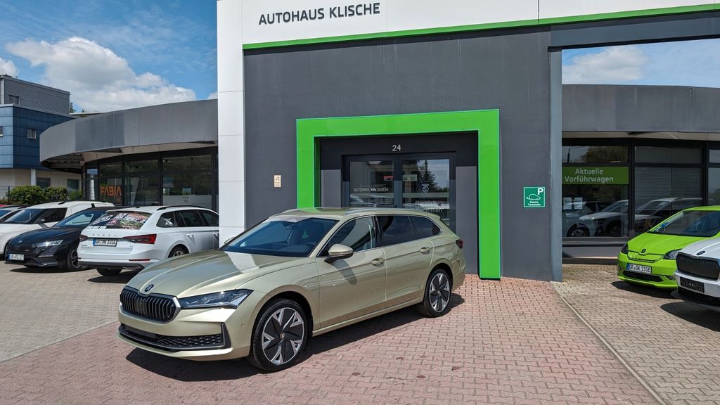 Skoda Superb 2025