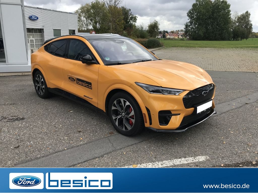 Ford Mustang Mach-E 2022