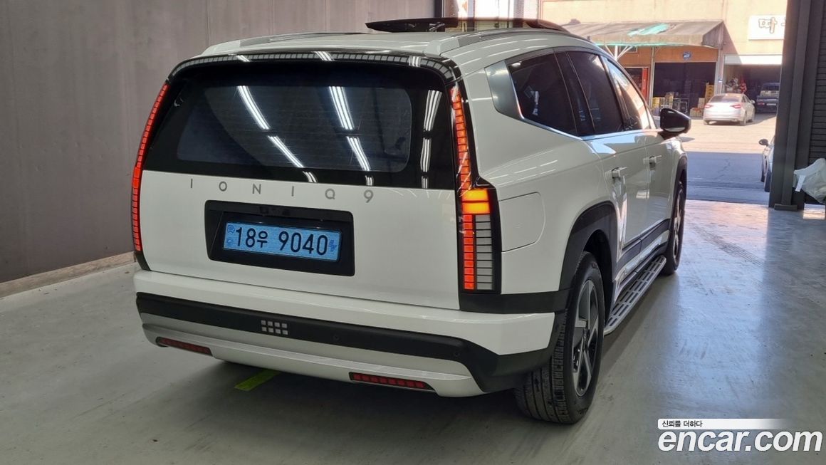 Hyundai Ioniq9 2025