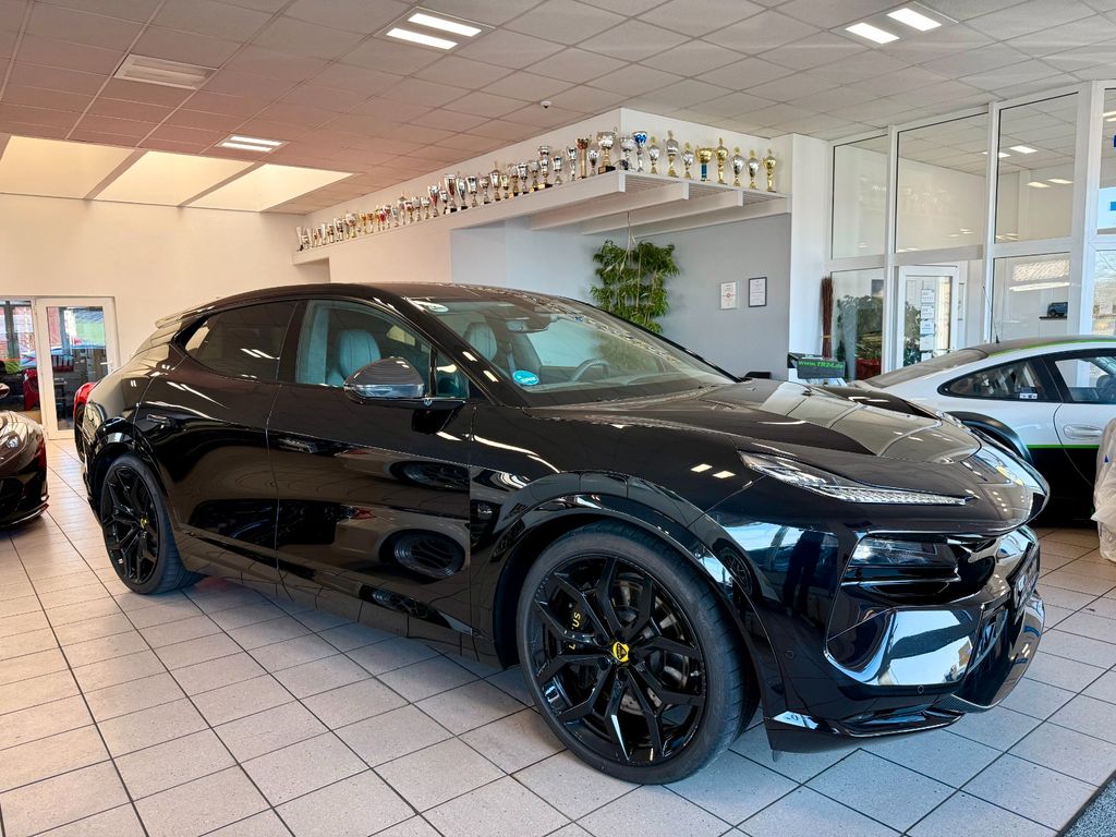Lotus Eletre 2023